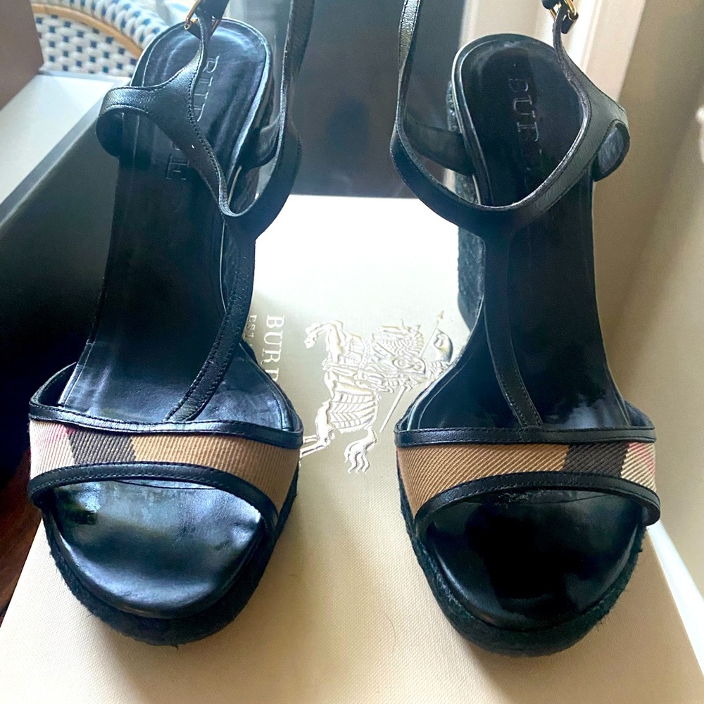 Burberry Bridle House Check Leeham Espadrille size 39 (9)